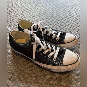 Converse Chuck Taylor All Star Lo Sneaker - Black